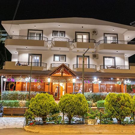 Sunkised Hotel Sarandë Eksteriør billede