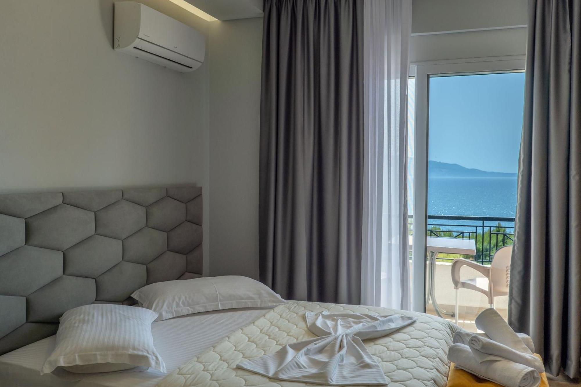 Sunkised Hotel Sarandë Eksteriør billede