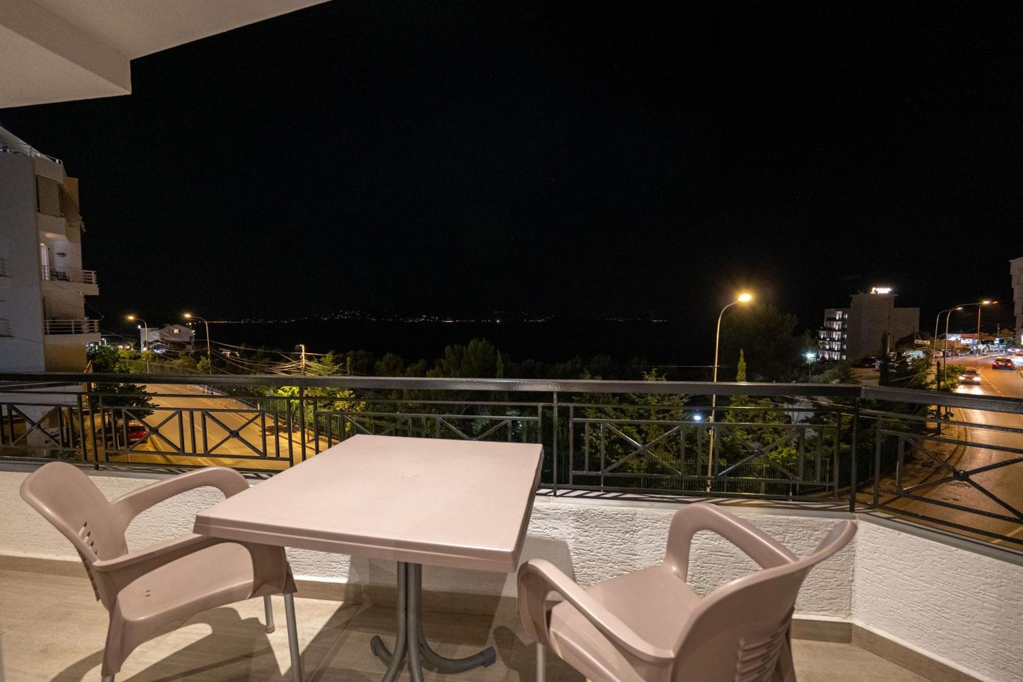 Sunkised Hotel Sarandë Eksteriør billede